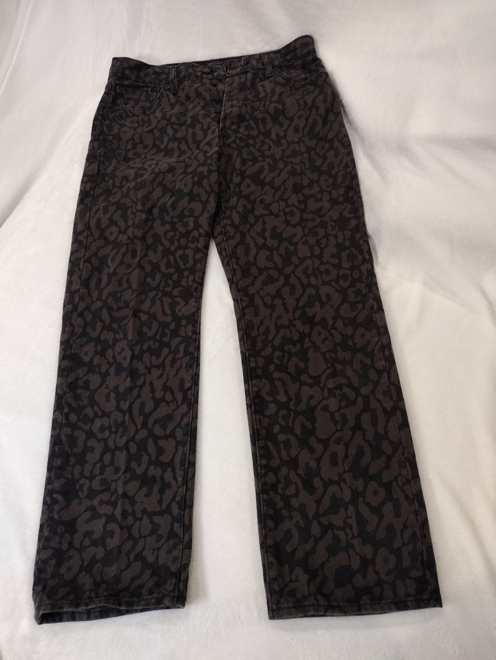 Levi's Green And Tan Leopard Print Pants
